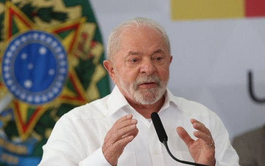 Lula libera R$2,1 bilhões em emendas parlamentares ao Ministério da Saúde