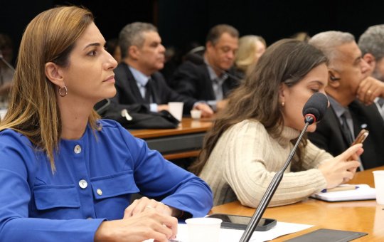 Deputada federal Roberta Roma se posiciona contra reforma tributária