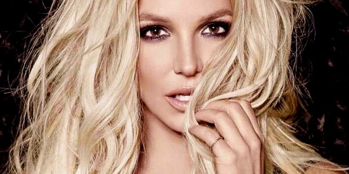 De acordo com a polícia, Britney Spears bateu no próprio rosto durante incidente