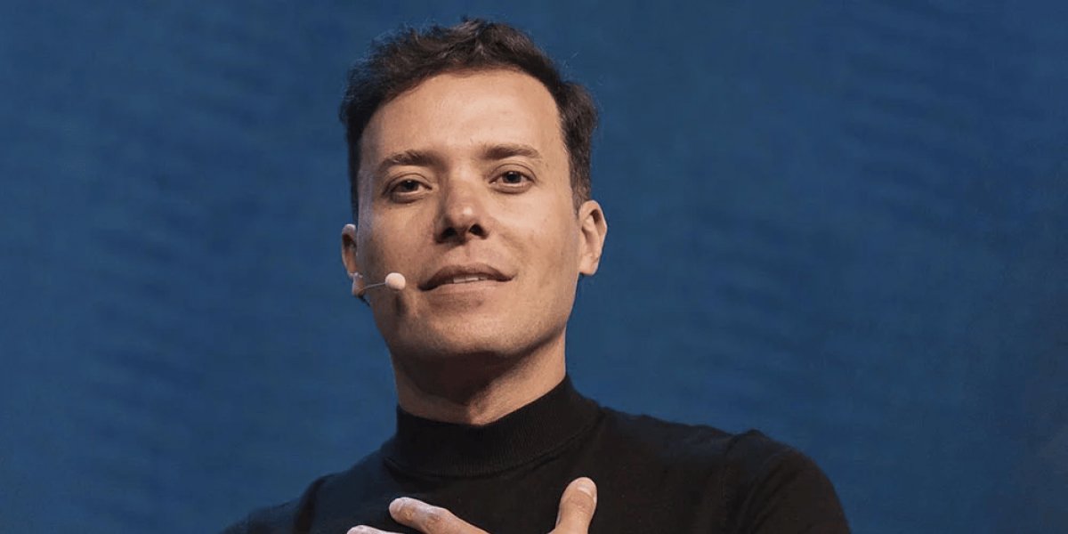 André Valadão se pronuncia após travesti dizer que teve relações sexuais com ele