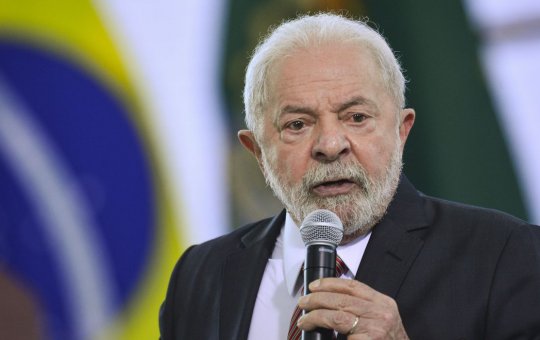 Lula critica Banco Central e diz que "presidente da autarquia é teimoso"