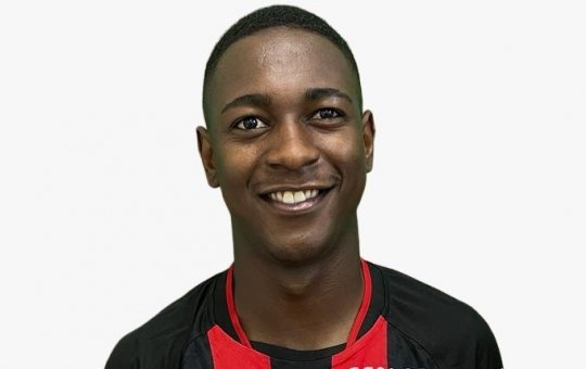 Novo contratado do Vitória é regularizado e já pode estrear pelo Leão