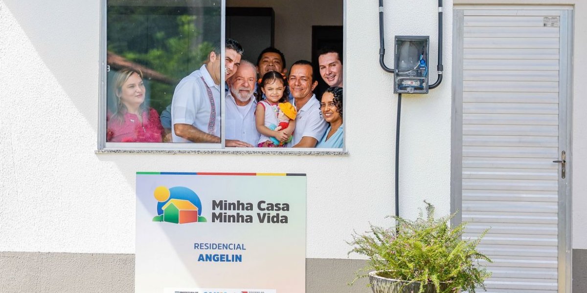 Minha Casa, Minha Vida é reparação histórica com o povo, diz Lula