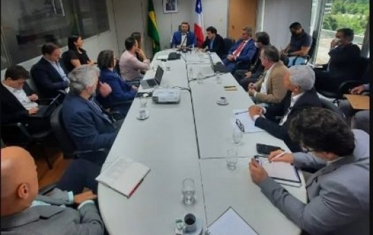 Estado, BYD e parceiros planejam rede de abastecimento de veículos elétricos