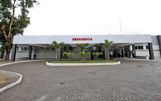 MP recomenda que Feira garanta atendimento integral nas áreas de saúde