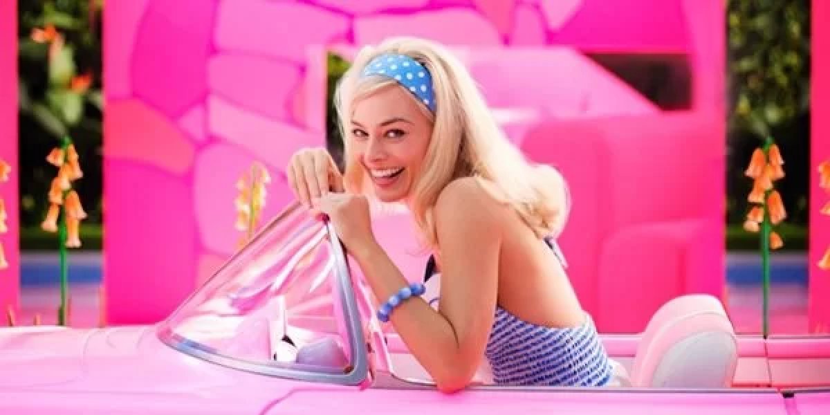 Google fica cor-de-rosa em ação promocional do filme 'Barbie'