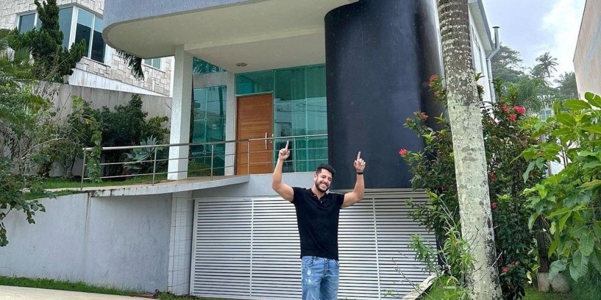 Kevi Jonny compra mansão de R$ 3 milhões em Salvador