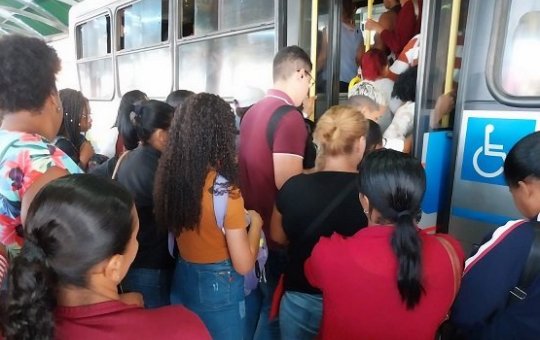 Passagem de ônibus sobe para R$ 4,90 em Feira de Santana