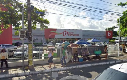 Grupo faz arrastão em supermercado de Salvador