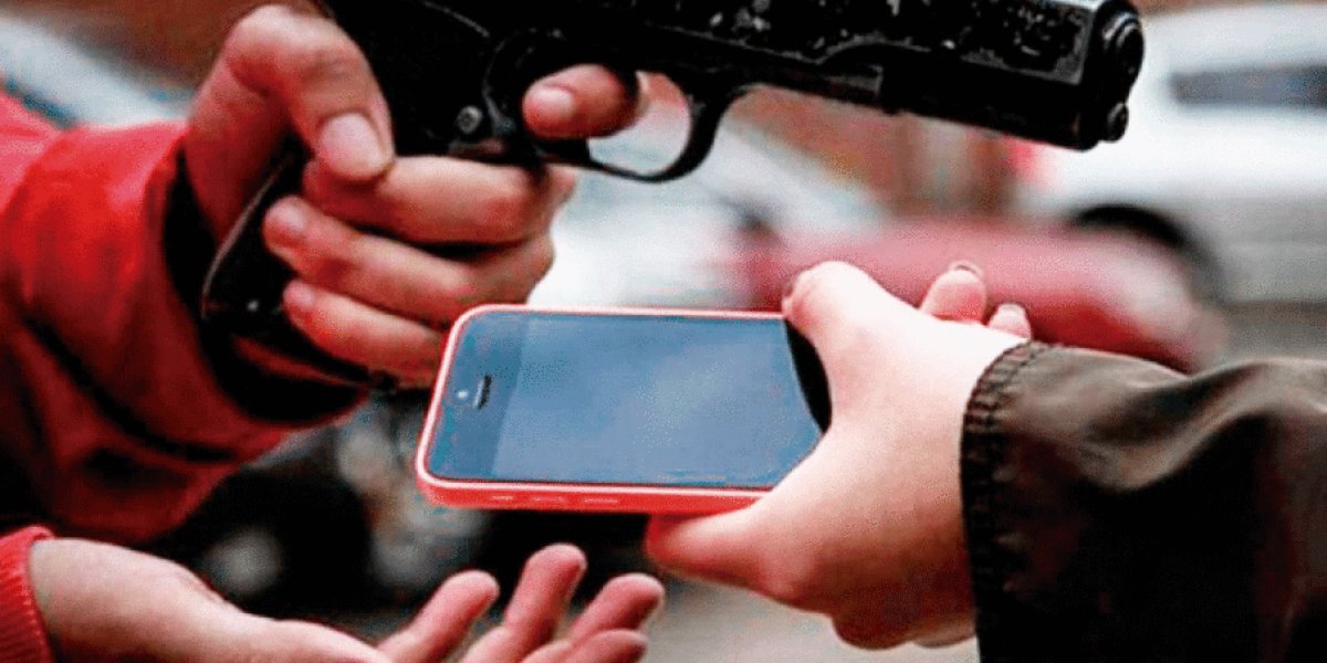 Brasil tem quase 1 milhão de celulares roubados por ano, aponta Anuário