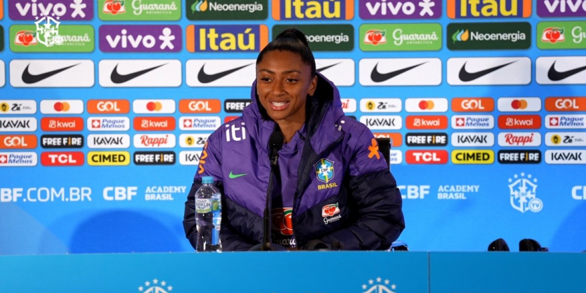 Kerolin projeta confiança na Seleção na Copa do Mundo: "O Brasil vem forte"