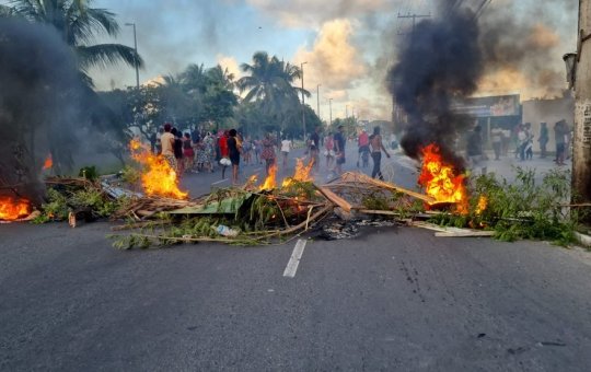 Familiares fazem protesto por morte de garoto de 10 anos na RMS
