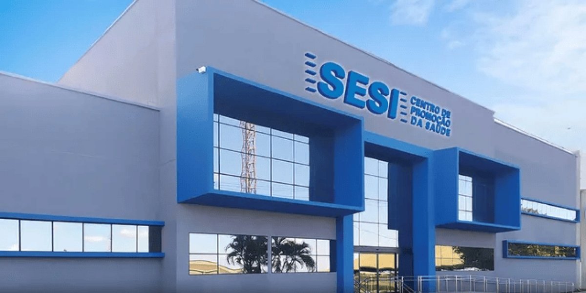 Jovem de 15 anos sofre mal súbito em academia e aguarda vaga em UTI