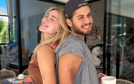Tatuagem de milhões: Virginia e Zé Felipe fazem nova tatuagem de casal