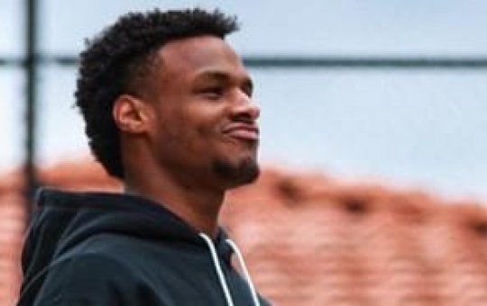 Filho mais velho de LeBron James tem parada cardíaca durante treino de basquete