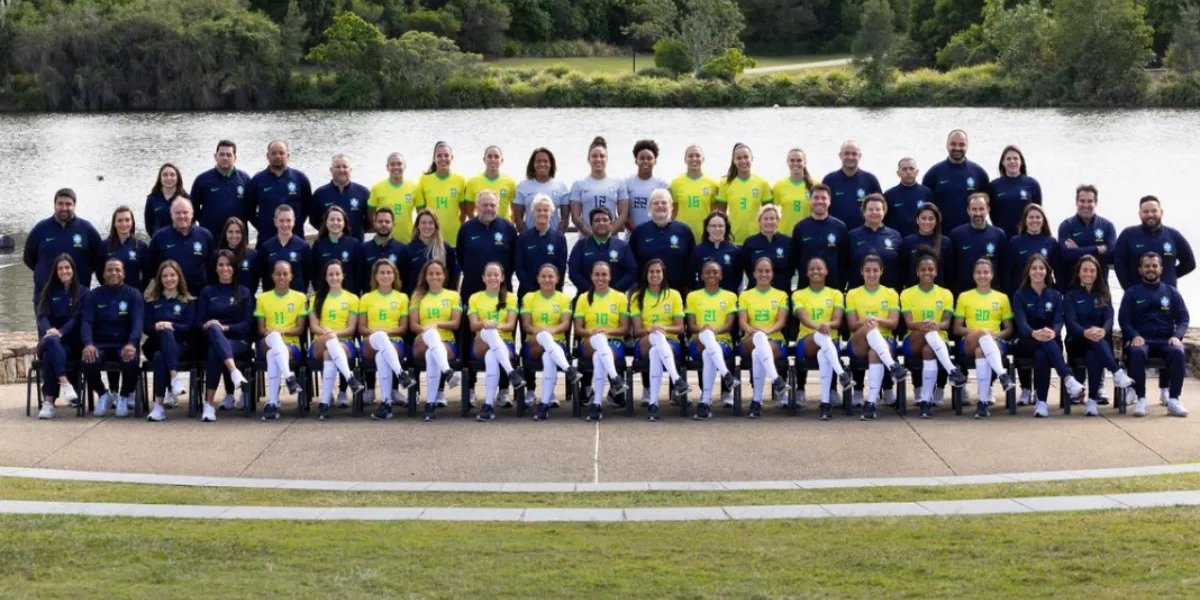 Seleção Feminina faz foto oficial da Copa do Mundo