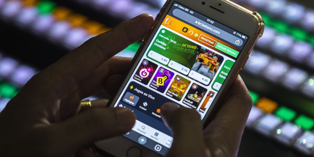 TJ-GO torna réus sete jogadores por manipulação de resultados