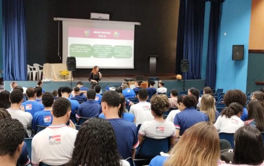 SEC realiza aulão do Enem e formação técnica e pedagógica do Universidade para T