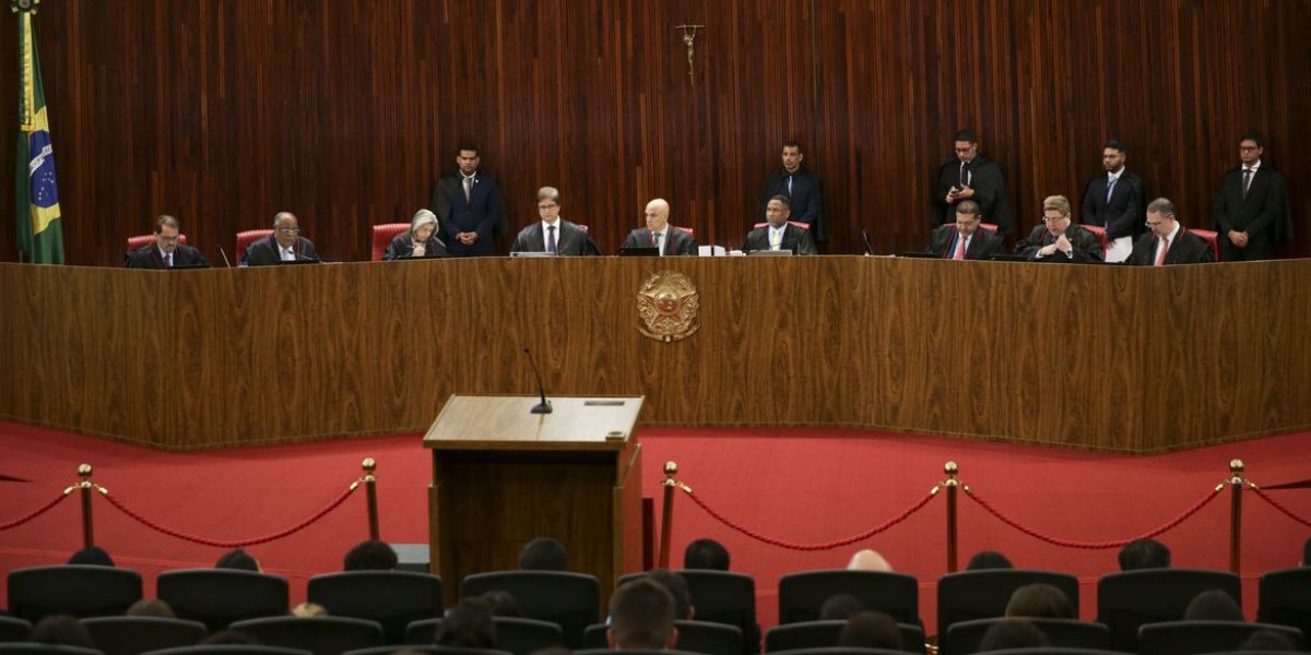 TSE publica decisão que tornou Bolsonaro inelegível por oito anos