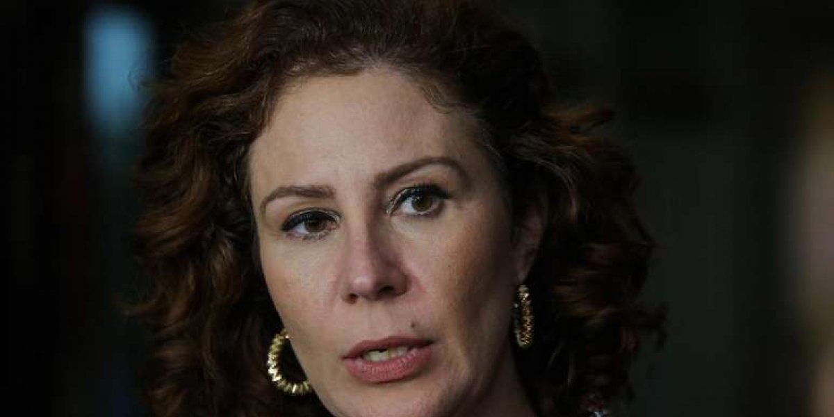 PF apreende passaporte, armas e objetos acima de R$ 10 mil de Zambelli