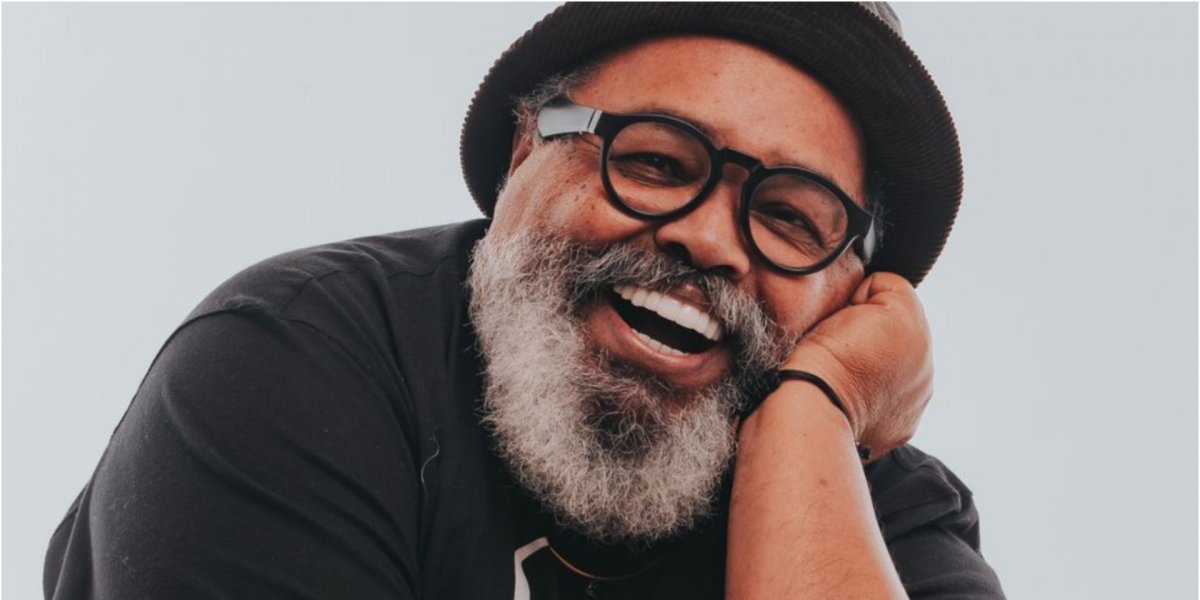 Em tratamento contra câncer, Jorge Aragão volta aos palcos