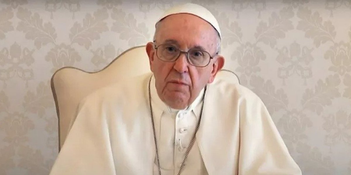 Mulheres trans "são filhas de Deus", diz papa Francisco