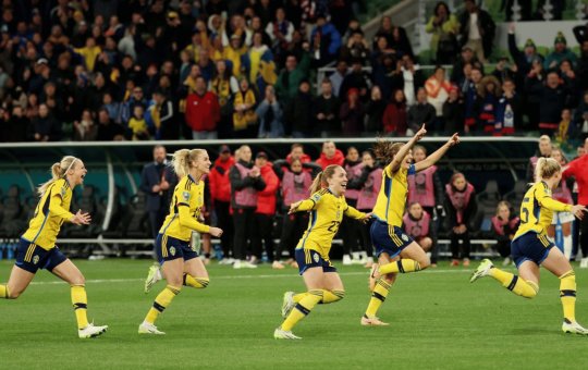 Suécia vence EUA nos pênaltis e avança às quartas de final da Copa do Mundo