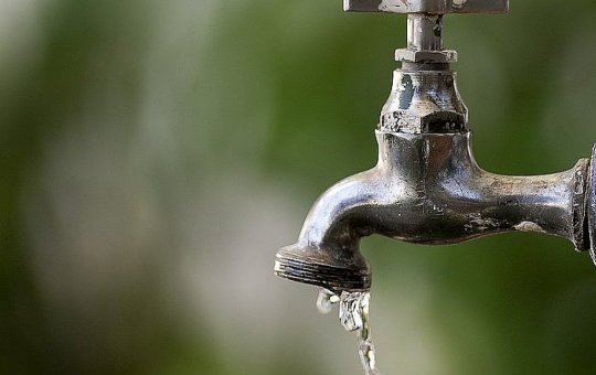 Distribuição de água  será retomada gradativamente, diz Embasa