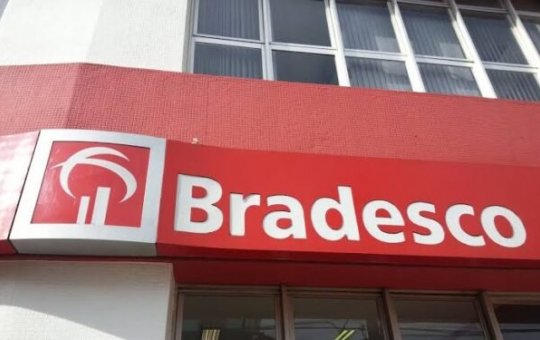 Banco é condenado a indenizar cliente que caiu em 'golpe do Pix' pelas redes