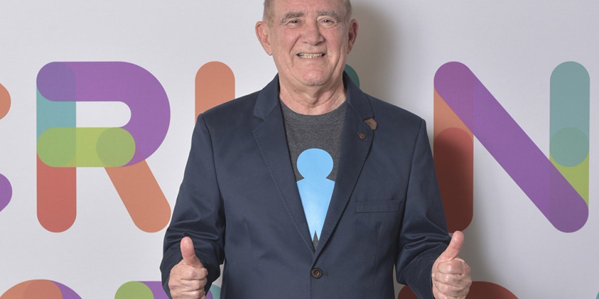 Renato Aragão ‘dá tapa no visu’ para o Criança Esperança mas não é convidado