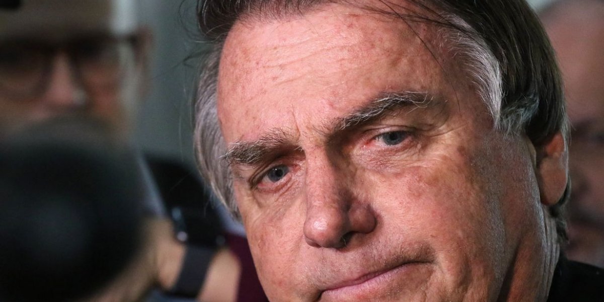 TSE multa Bolsonaro por propaganda irregular nas eleições de 2022