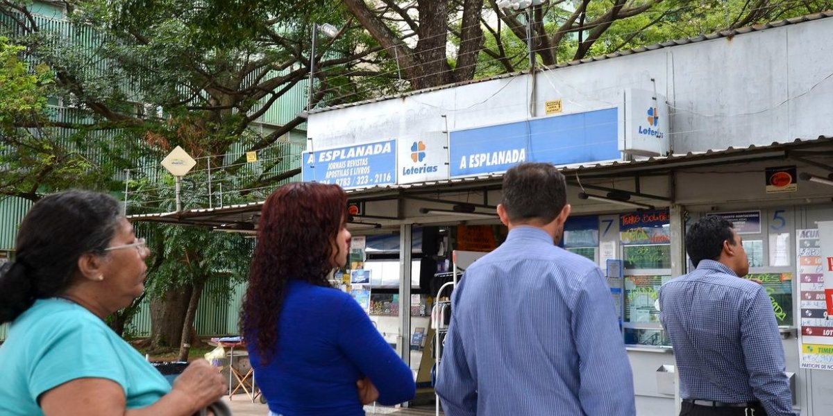 Mega-Sena acumula e prêmio vai para R$ 115 milhões