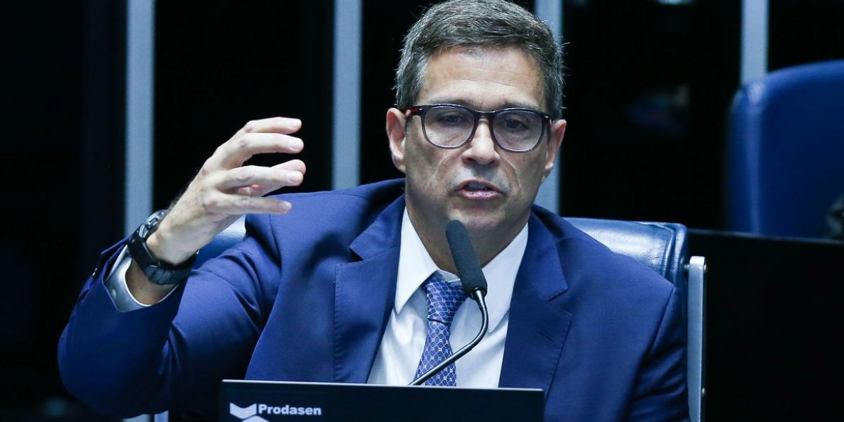Banco Central estuda o fim do crédito rotativo do cartão de crédito