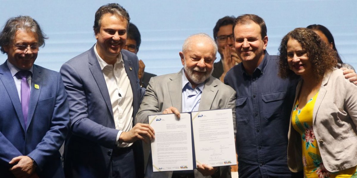 Caixa e Prefeitura do Rio assinam acordo para retomar Porto Maravilha