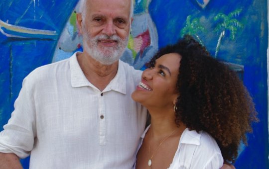 Mariene de Castro e Roberto Mendes retornam com show no Rio Vermelho