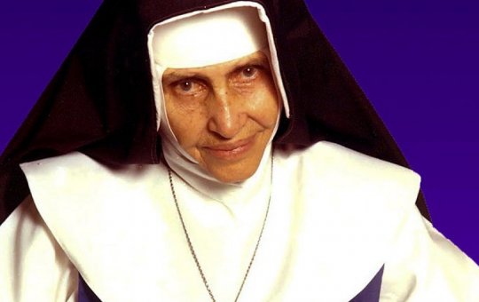 Dia de Santa Dulce será celebrado com missas, procissão luminosa e shows