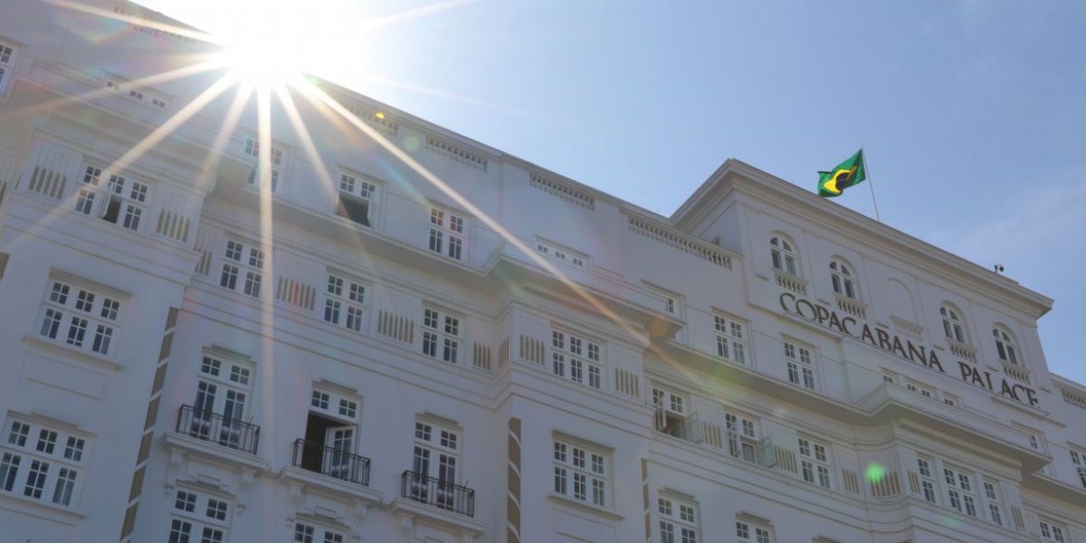 Copacabana Palace completa 100 anos apostando em luxo com tradição