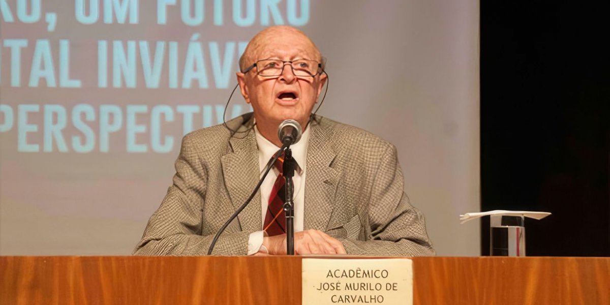 Morre no Rio, aos 83 anos, o acadêmico José Murilo de Carvalho
