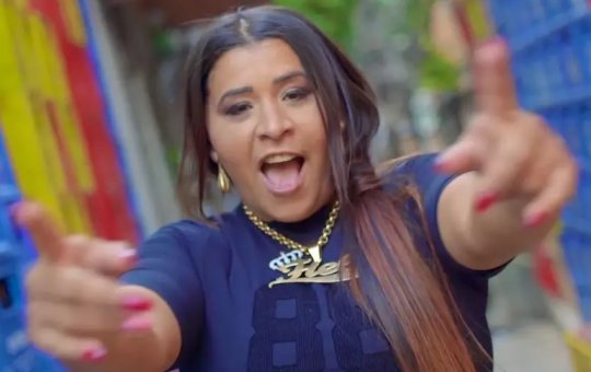 MC Kátia morre após complicações na cirurgia de amputação