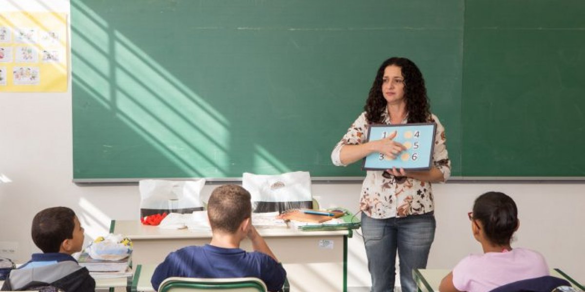 MP discute insuficiência de profissionais de educação inclusiva em Salvador