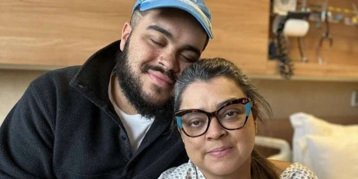 Preta Gil passa por cirurgia com sucesso e segue recuperação