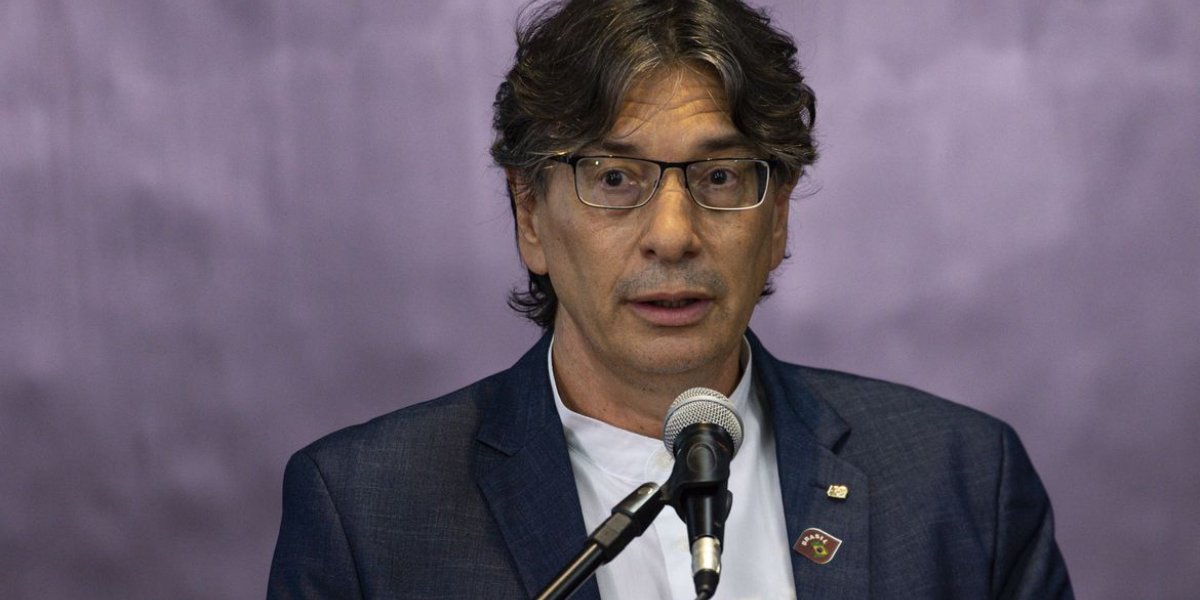 Márcio Pochmann toma posse como presidente do IBGE