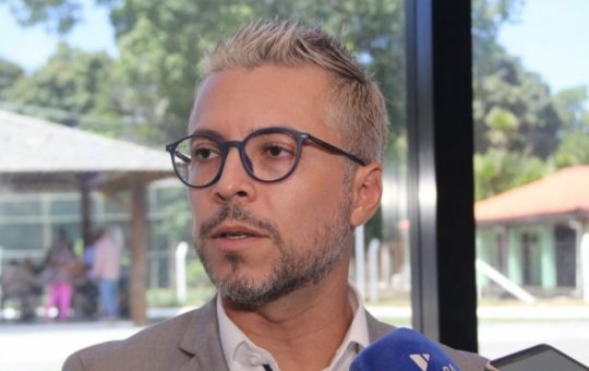 Secretário de Cultura é criticado após post sobre morte de Mãe Bernadete