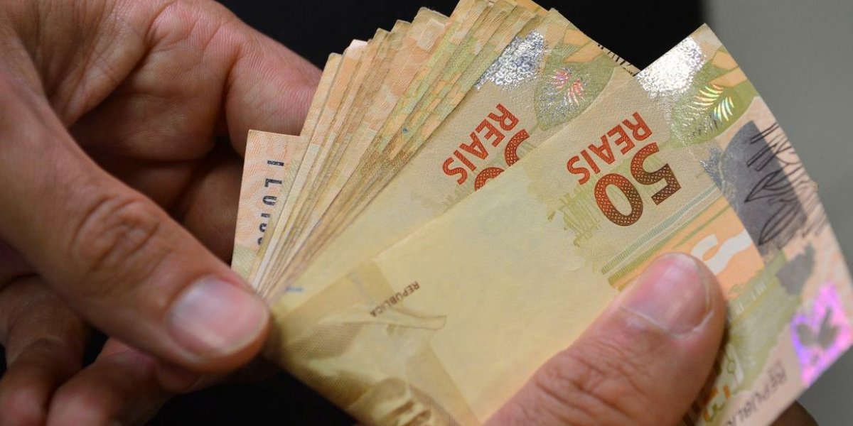 Mercado eleva previsão da inflação de 4,84% para 4,9% este ano