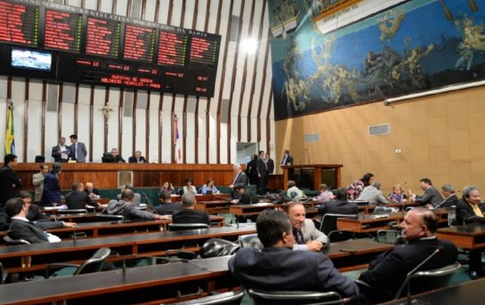 Deputados estaduais aprovam urgência na votação de PL dos precatórios do Fundef