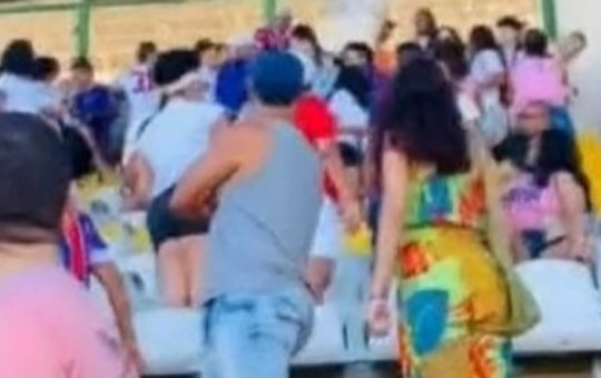 Jogadoras são agredidas por torcedoras do Bahia em Salvador