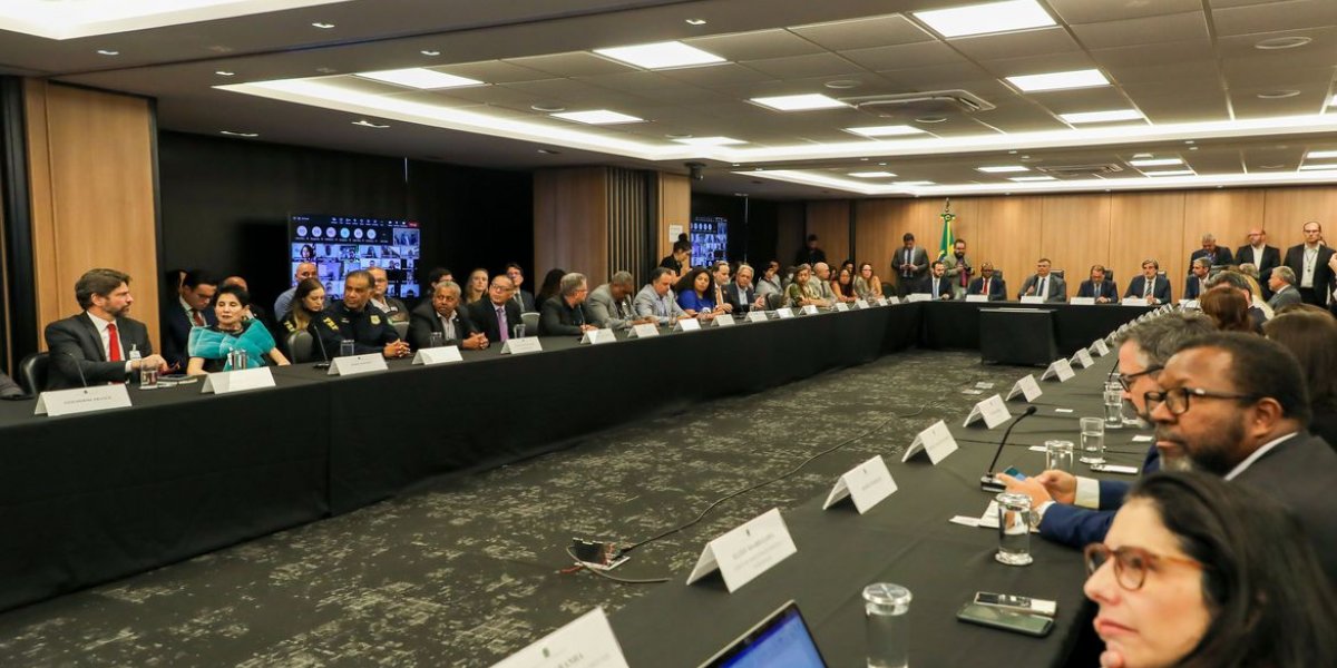 Conselhão instala Comissão de Direitos e Democracia