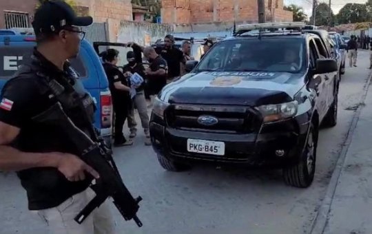 6 pessoas são presas e 14 mandados de busca e apreensão são cumpridos na BA