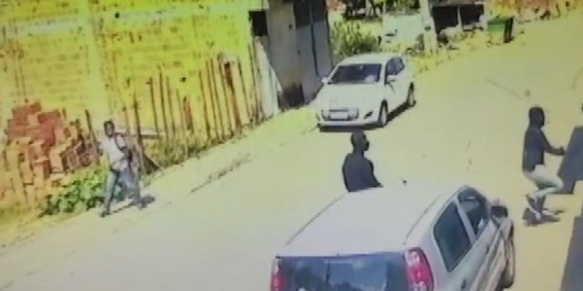 Câmera de segurança registra momento em que ex-candidato é morto a tiros na RMS