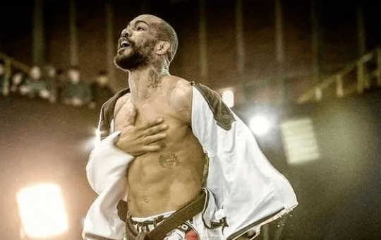 Tricampeão mundial de Jiu-jitsu é preso após suspeita de estupros e roubos